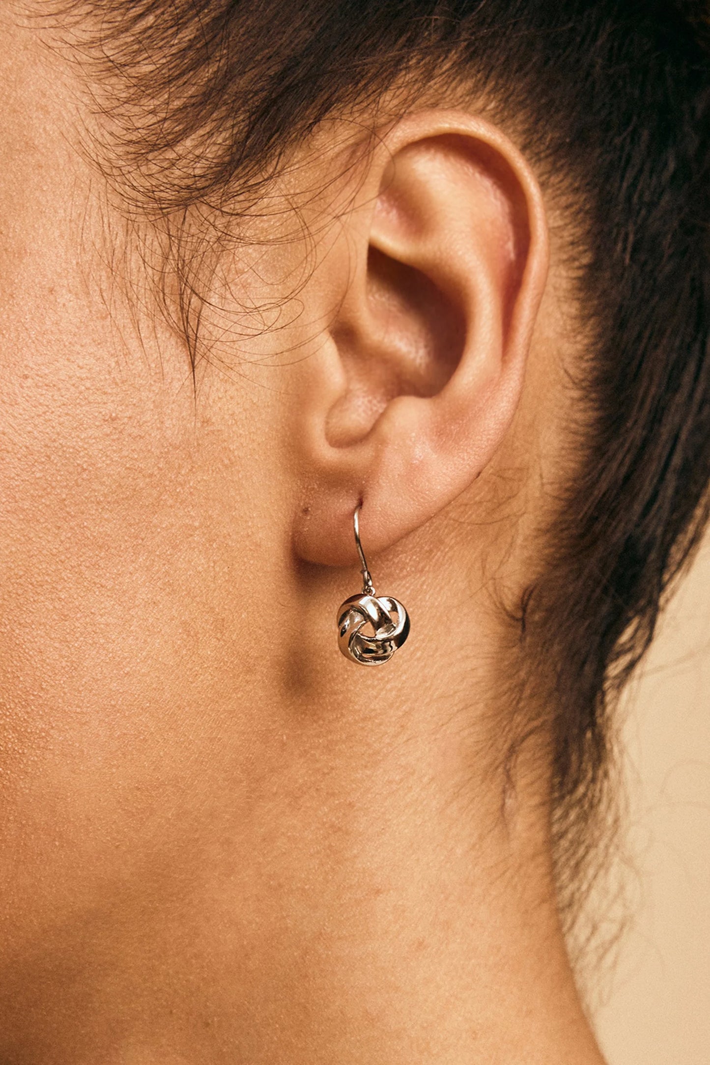 Gala hook earrings