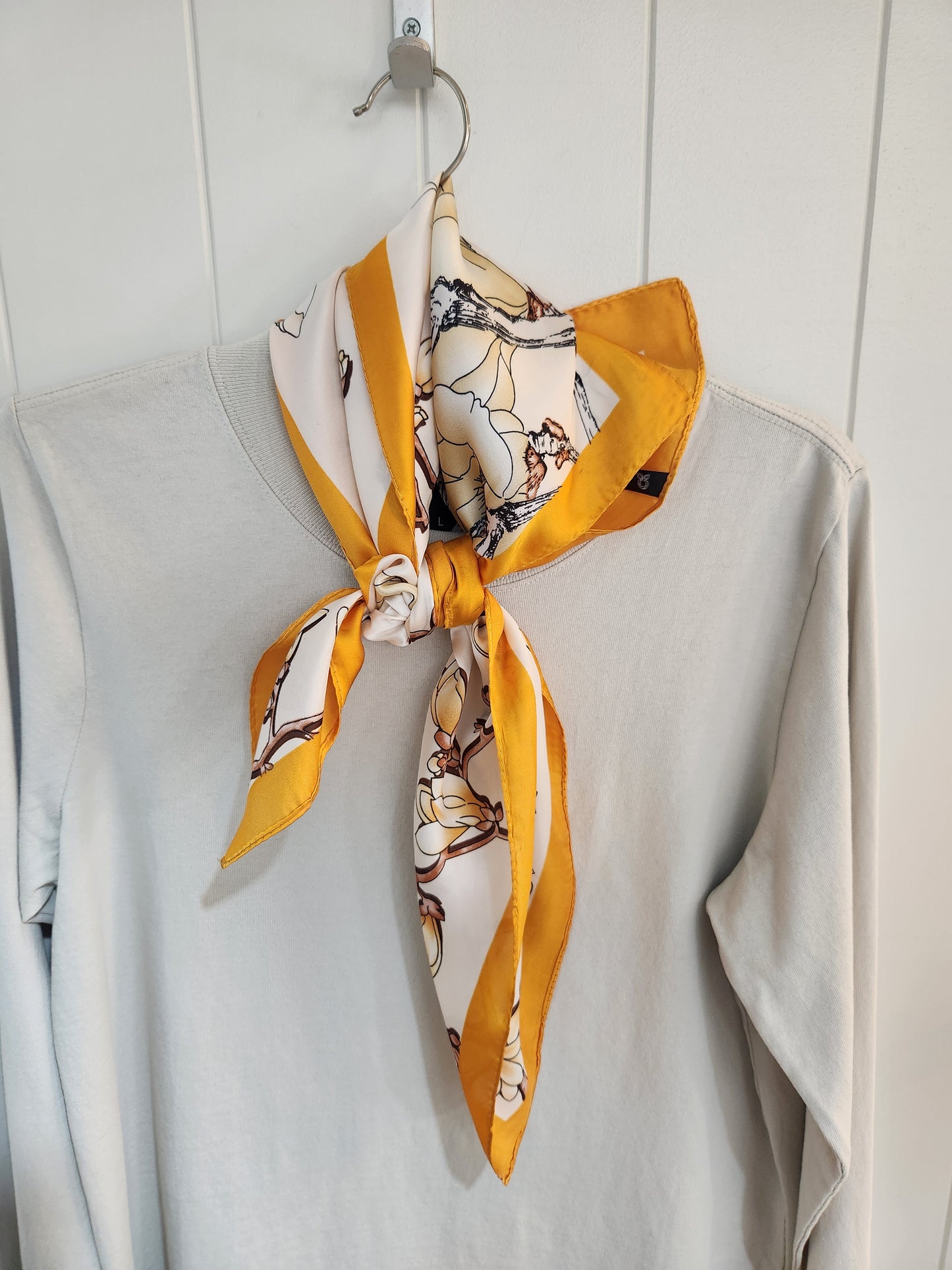 FV SCARVES