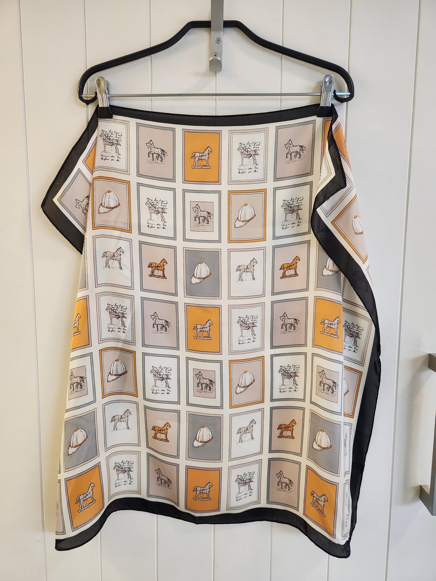 FV SCARVES