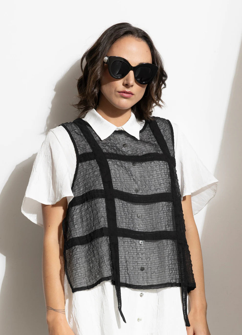 Tavian Vest Black
