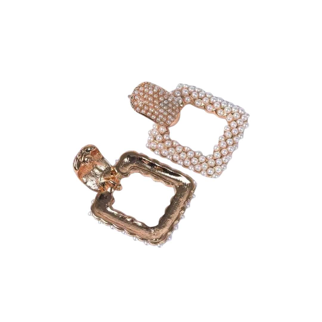 April Square Pearls