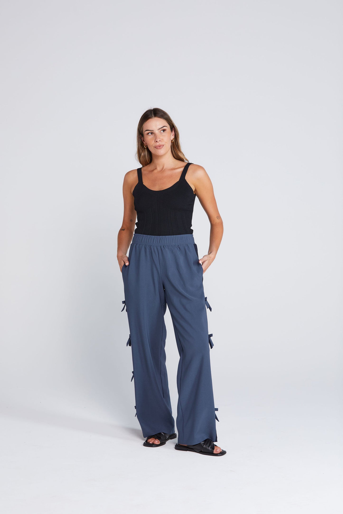 Bowtiful Pant Navy Oxford