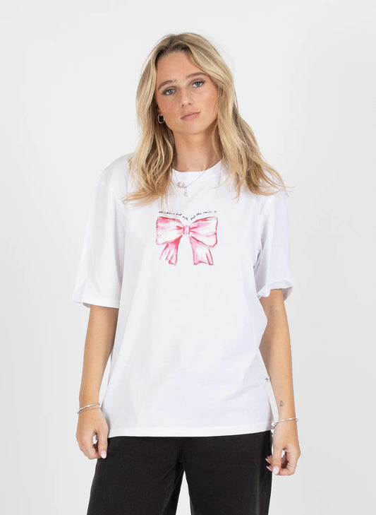 Cruise Tee | Little Gift | White