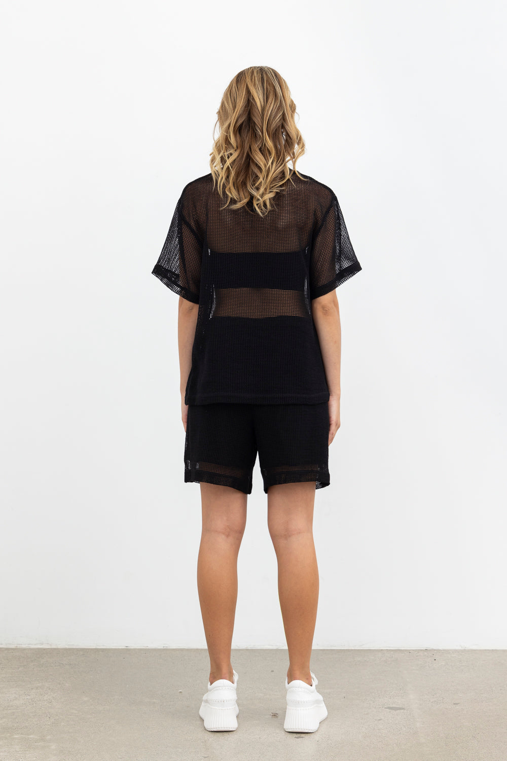 Snapshot Chic Top Black