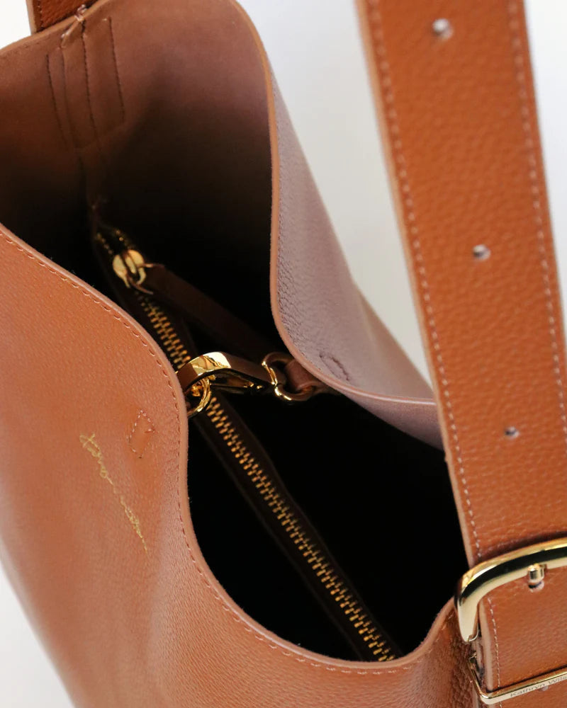 Tobi Tote