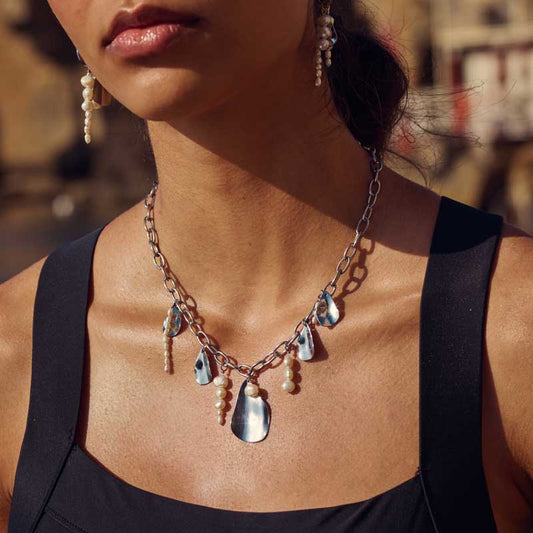 Oyster Pearl Necklace Steel