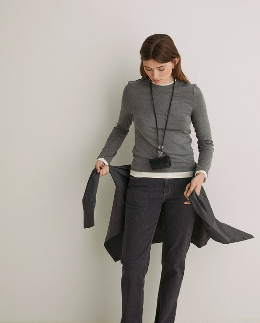 YERSE Grey T-shirt with Overlay Neck