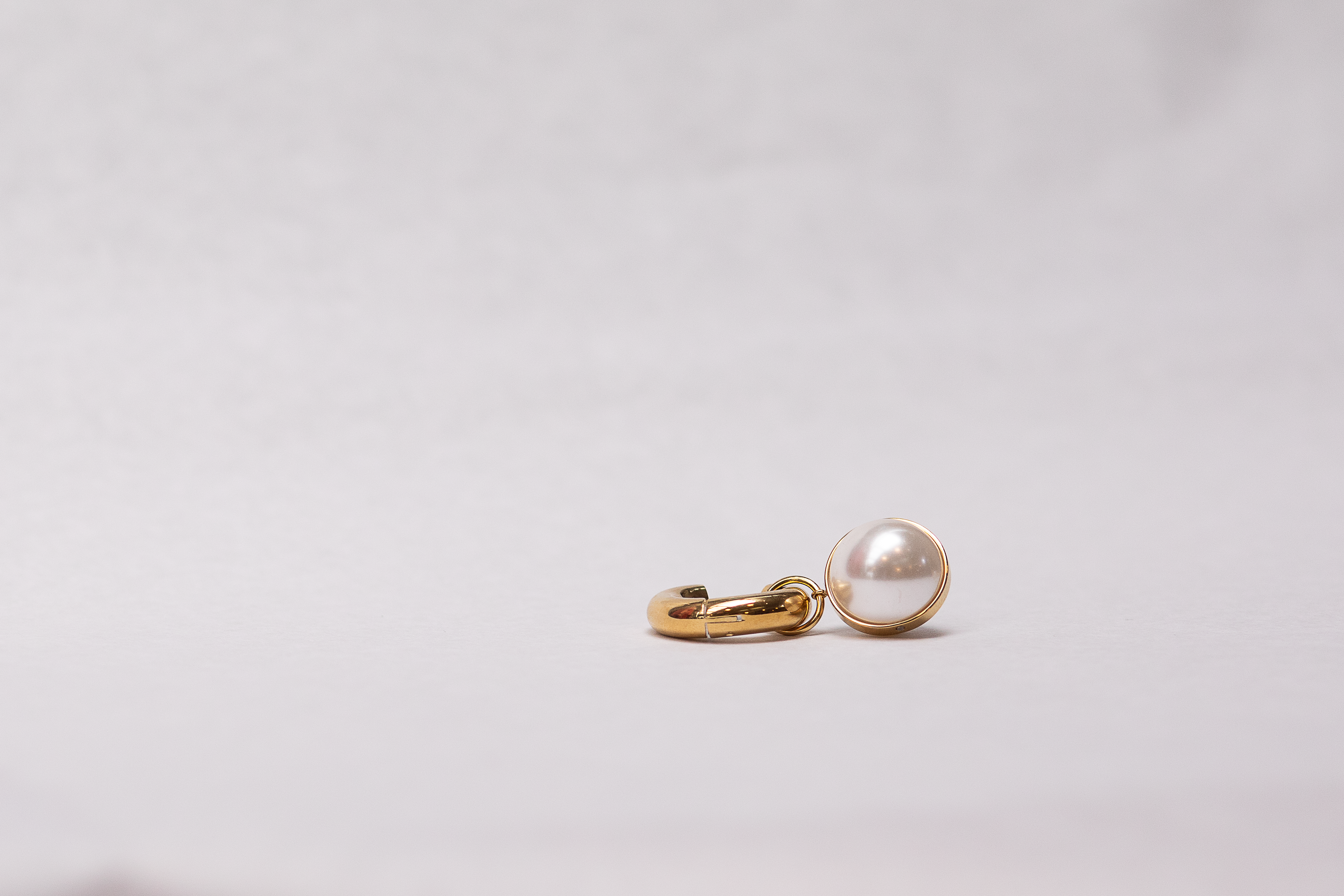 Gabrielle Hoops L Gold