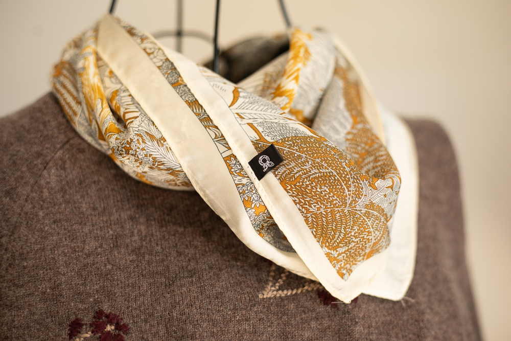 FV SCARVES