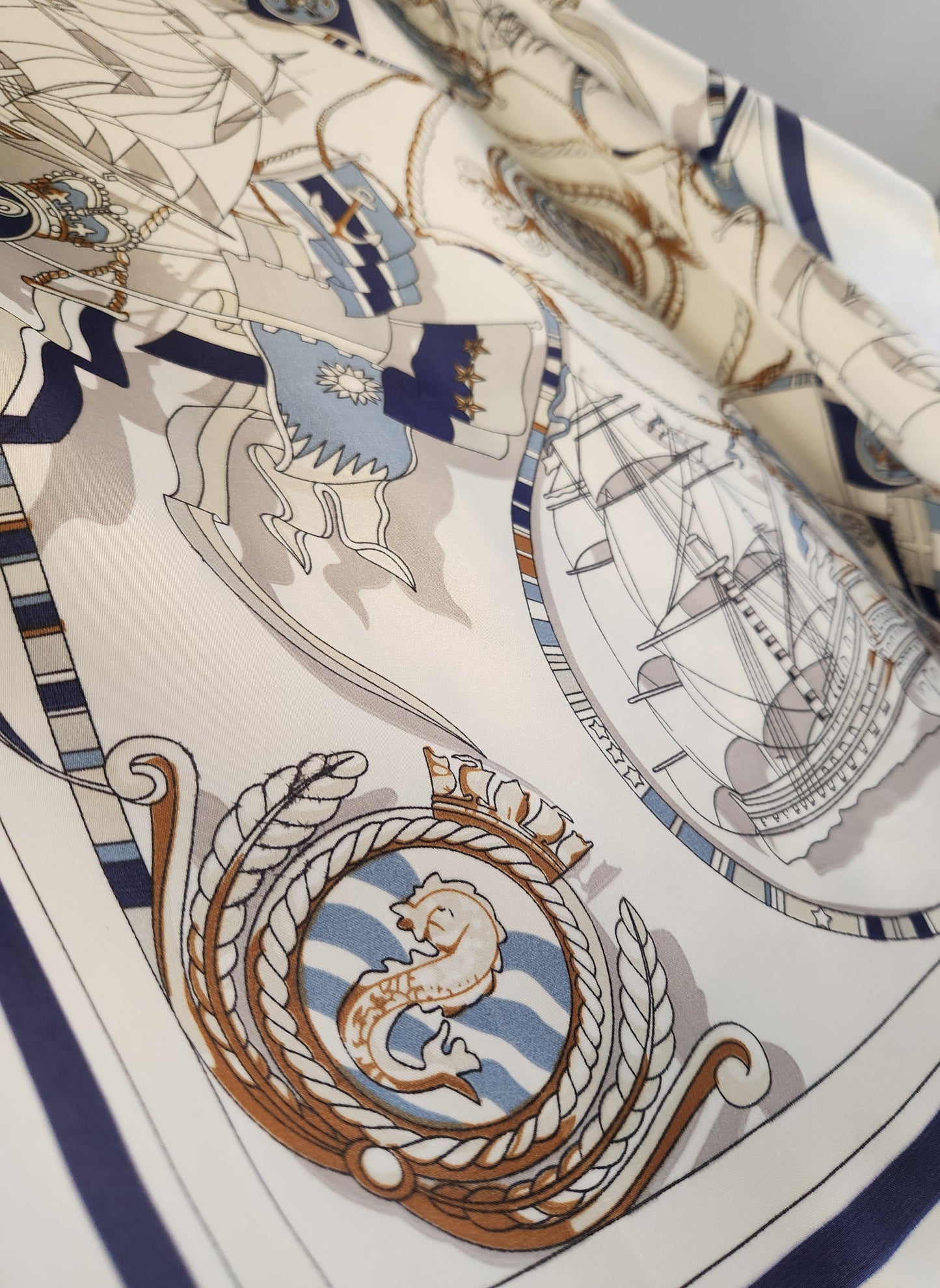 FV SCARVES