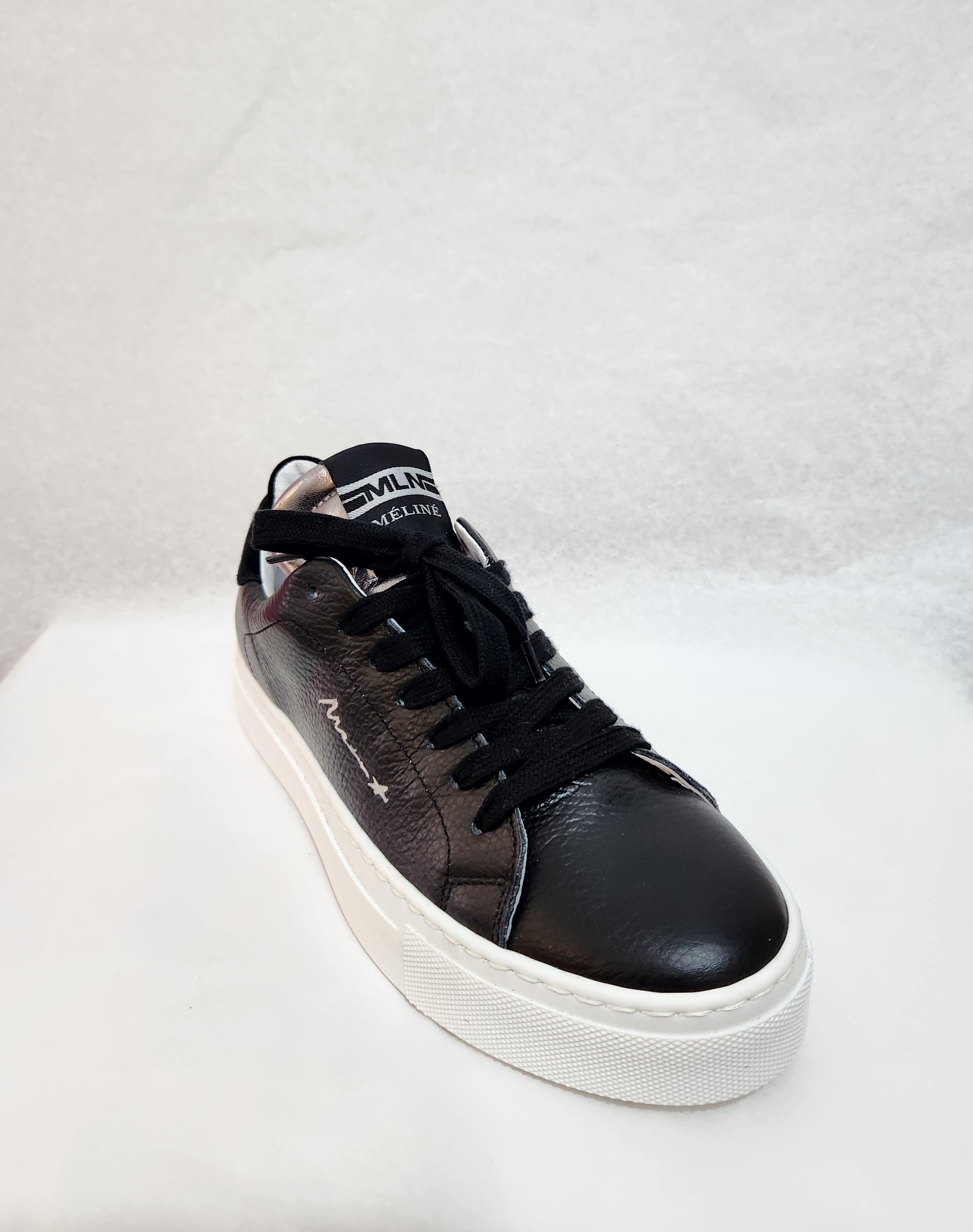 Meline Italian Sneakers | Black
