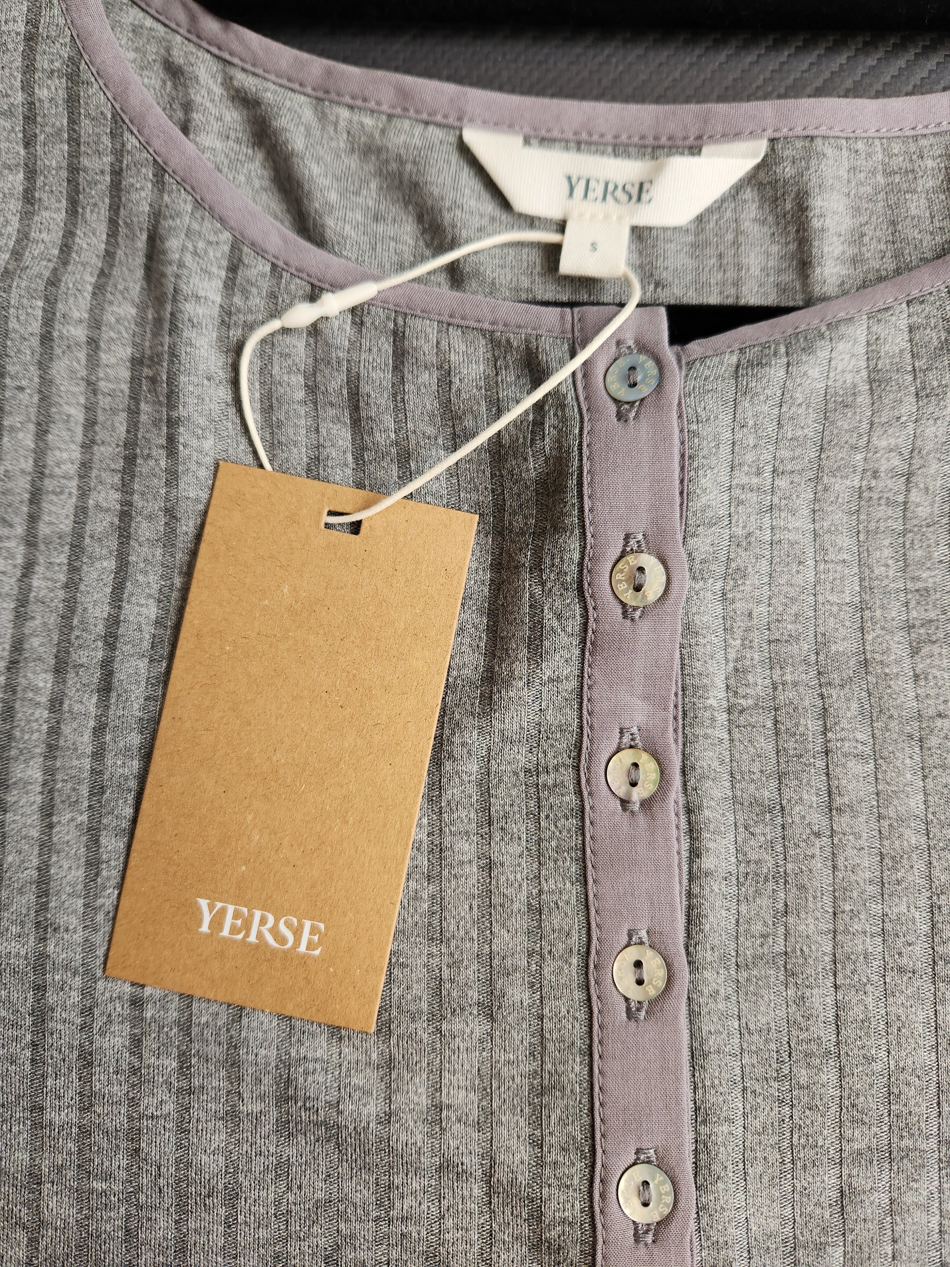 YERSE Ribbed Long Sleeve T-Shirt Grey