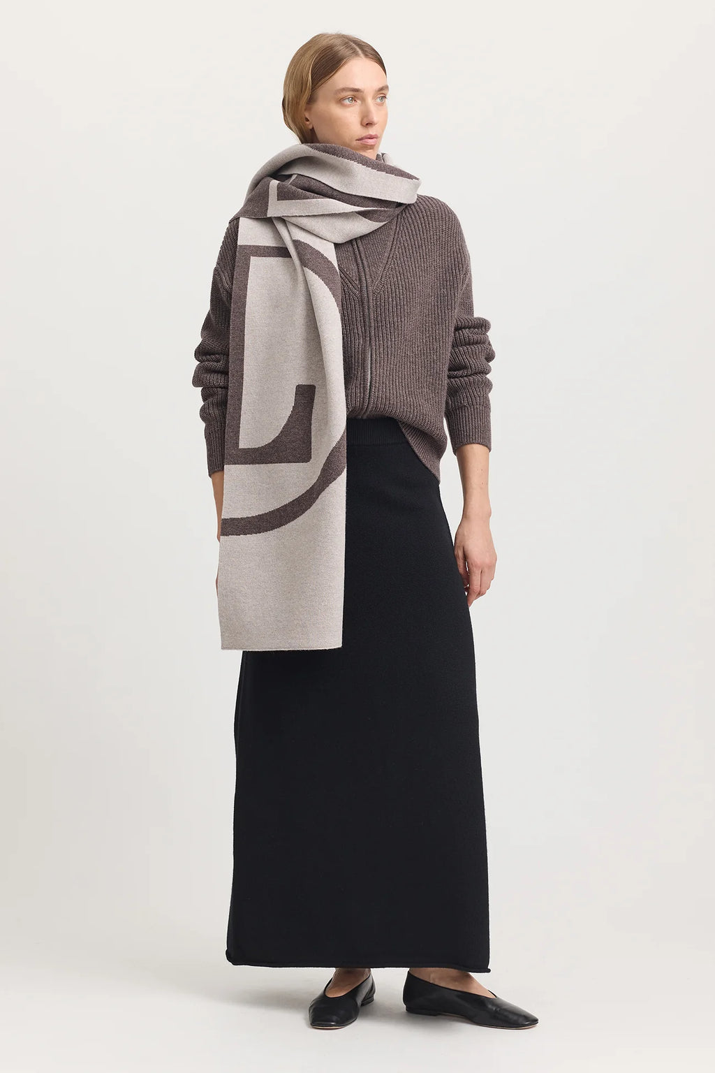 Logo Scarf | Mocha