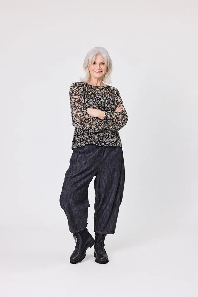Lemon Tree Sonja Black Pants