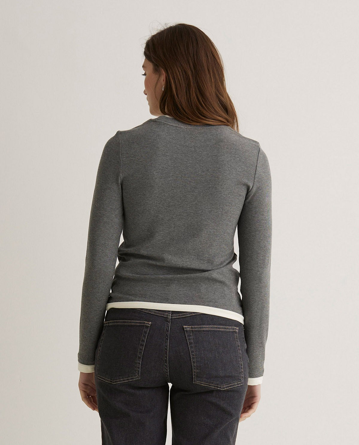 YERSE Grey T-shirt with Overlay Neck