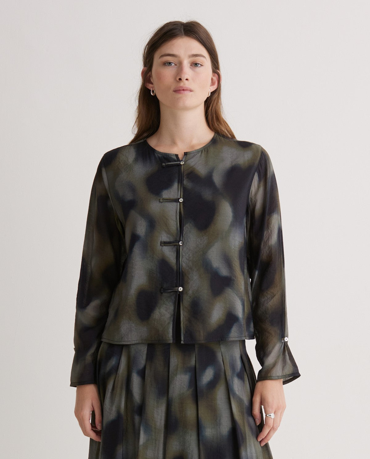 YERSE Multi-Colour Thin Print Blouse