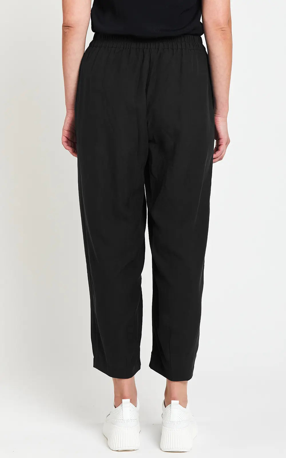 Soprano Devon Pant Black
