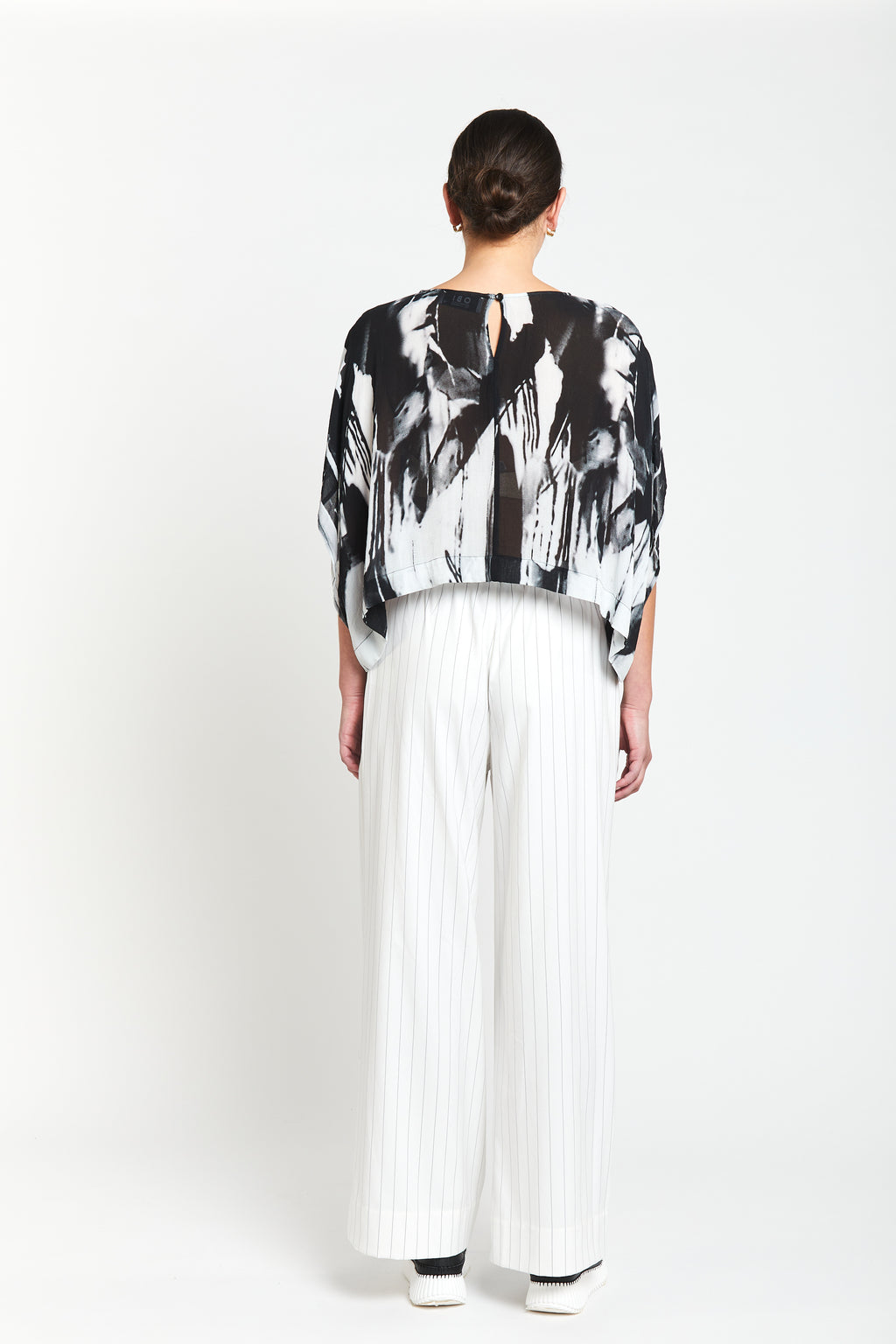 Cityscape Cropped Tee