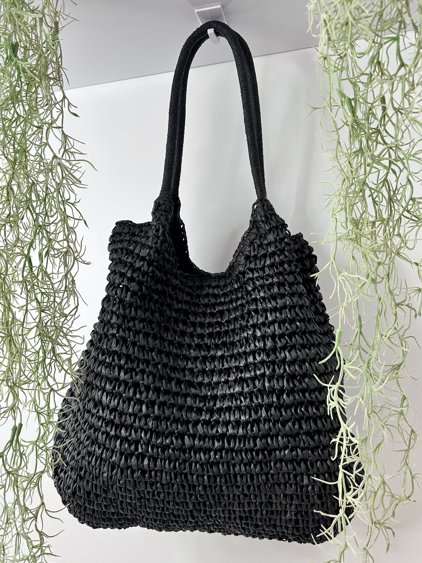 CAPRI BAG Black or Tan