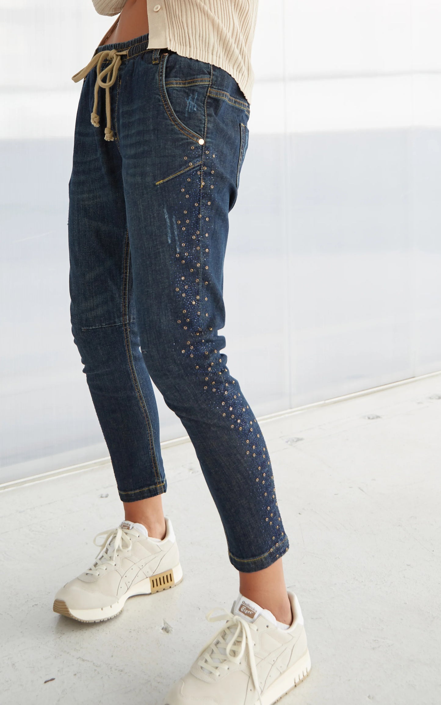 Dricoper Active Swarovski Embellished Jeans