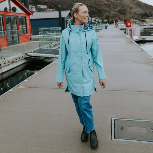 Billie Raincoat Aqua Evie
