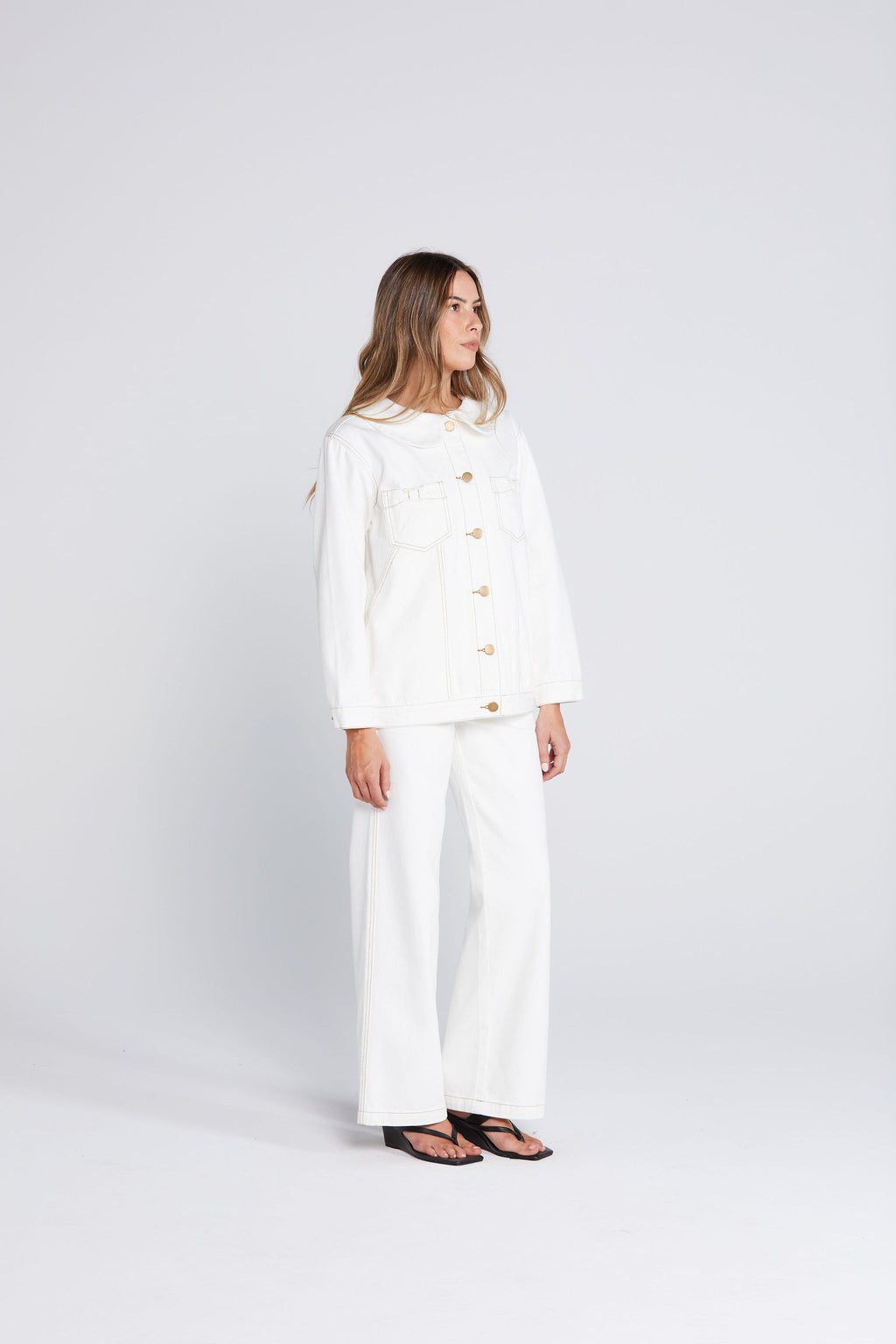 Bowtique Shacket Off White