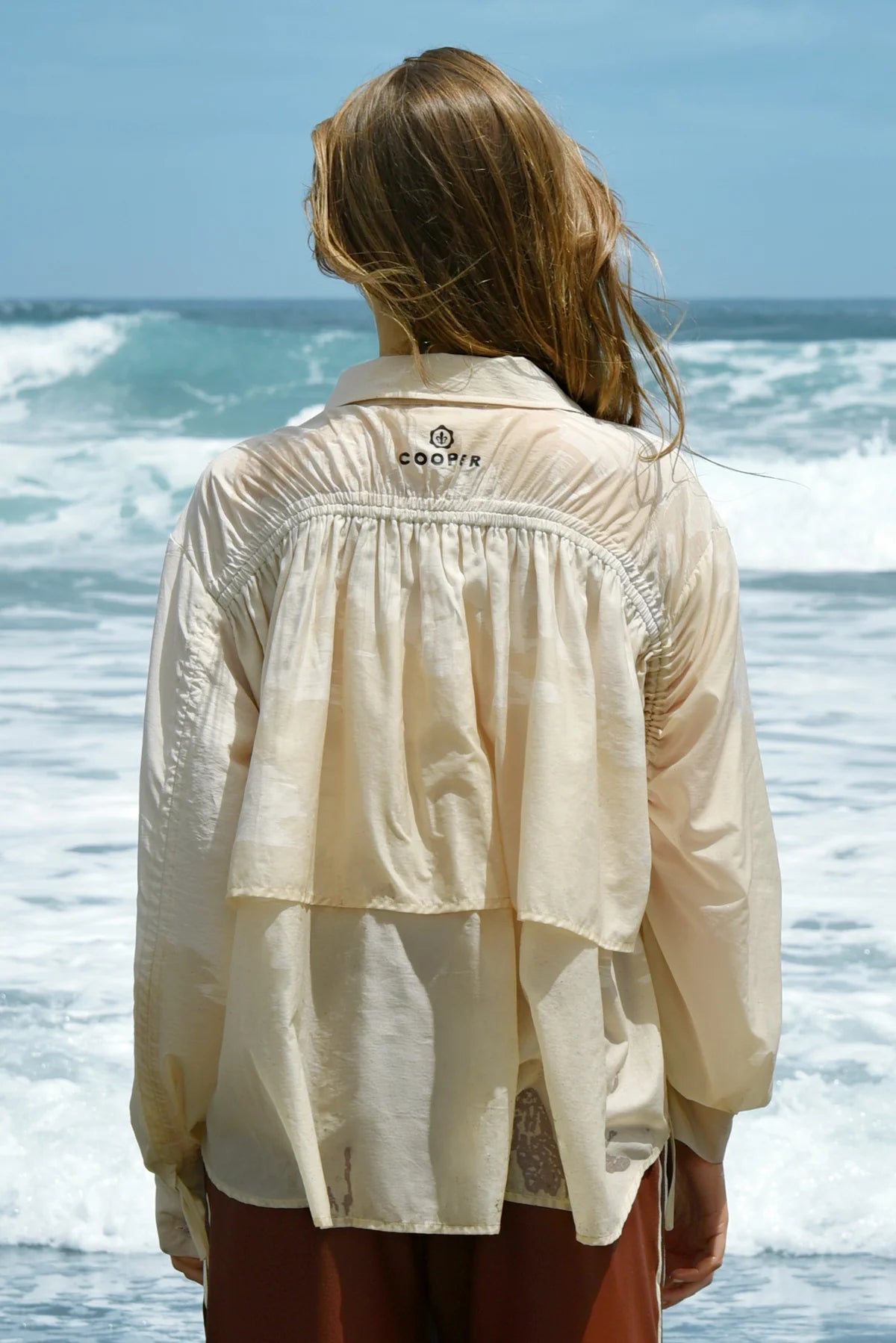 GATHER ROUND Shirt
