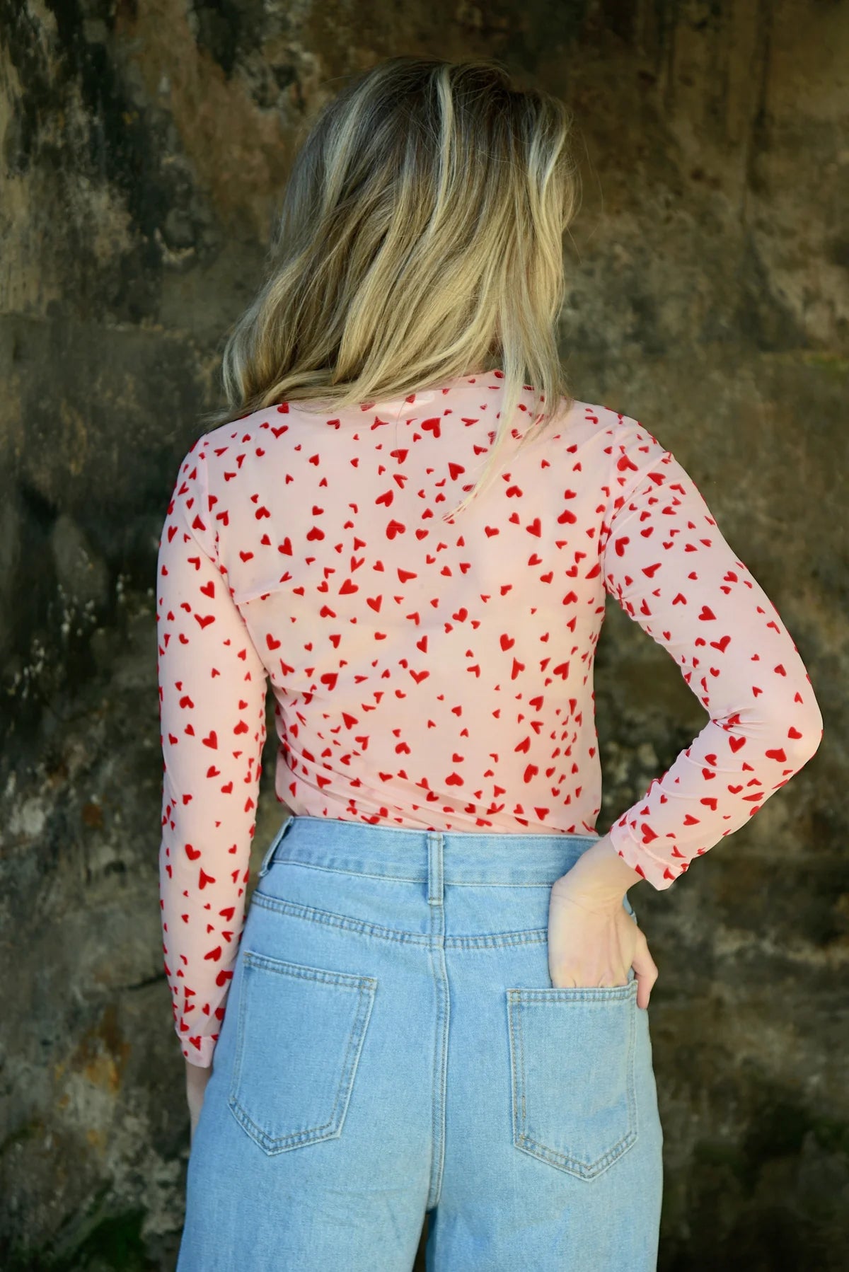 HEART TO HEART Top