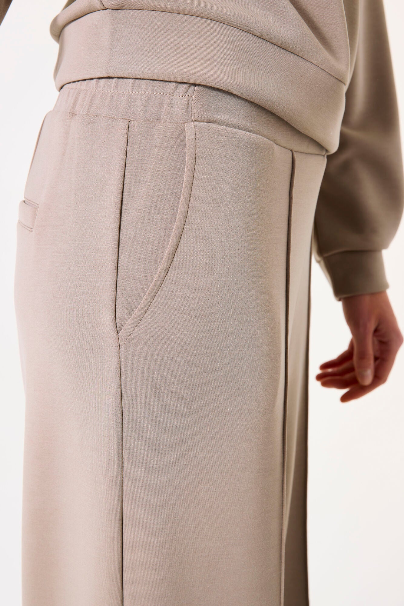 Taupe pants I50317-3459