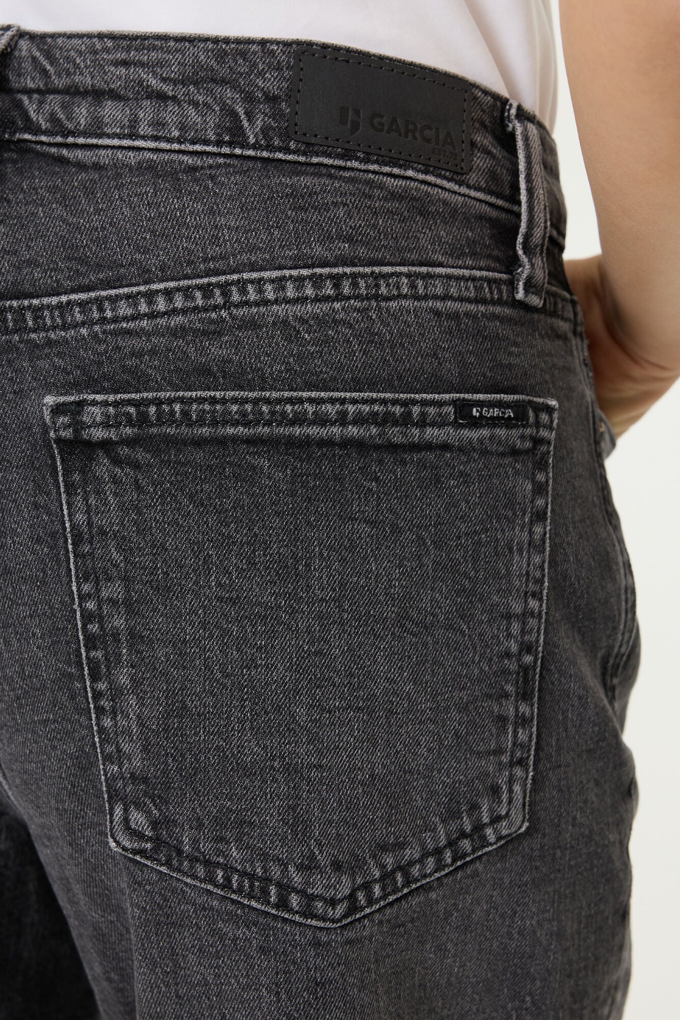 Chyla 282 Barrel Fit Jeans Dark Used