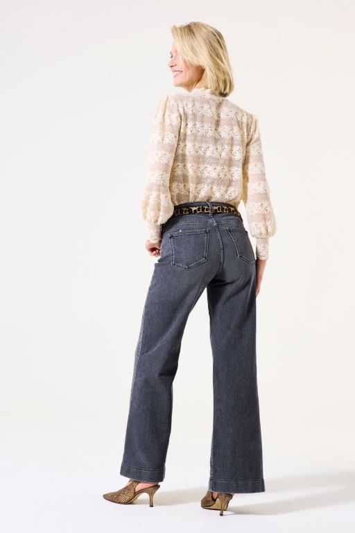 Off-white long sleeve