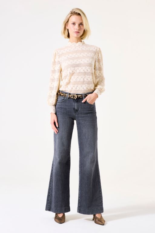 Off-white long sleeve