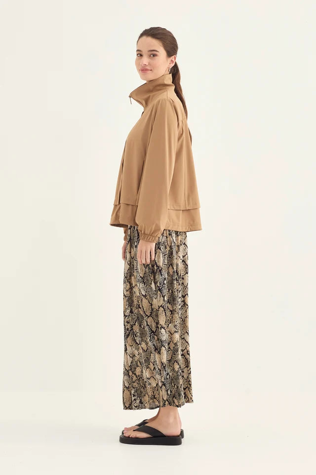 Motion Jacket Caramel