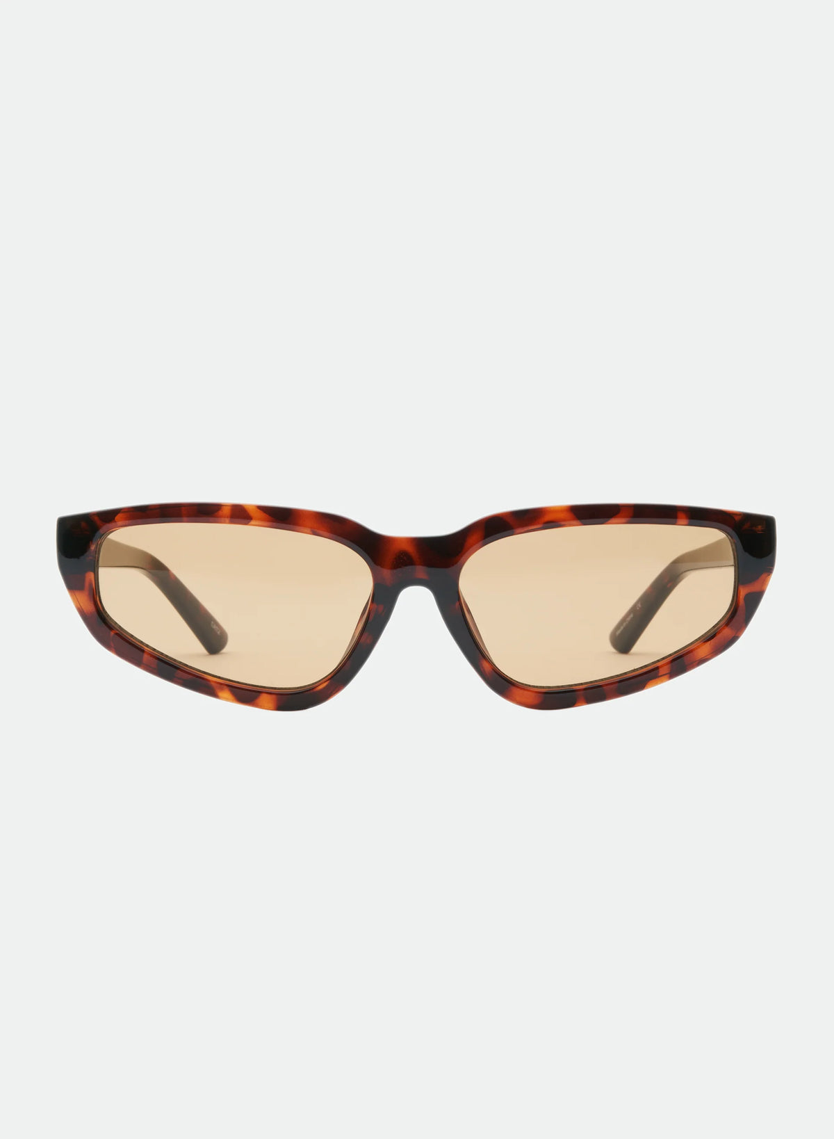 Nikki Tort/ Brown