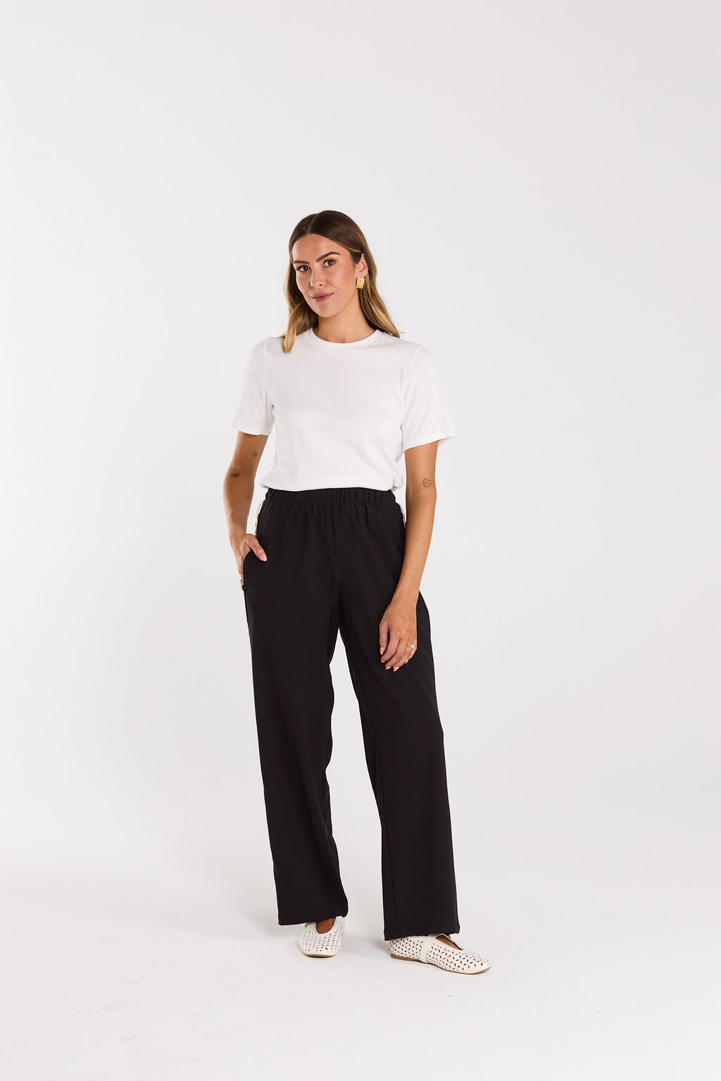 Nina Pant | Black