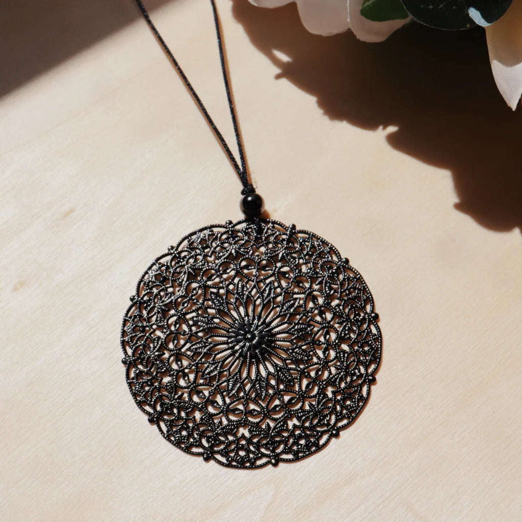 Lacey Black Circle Necklace