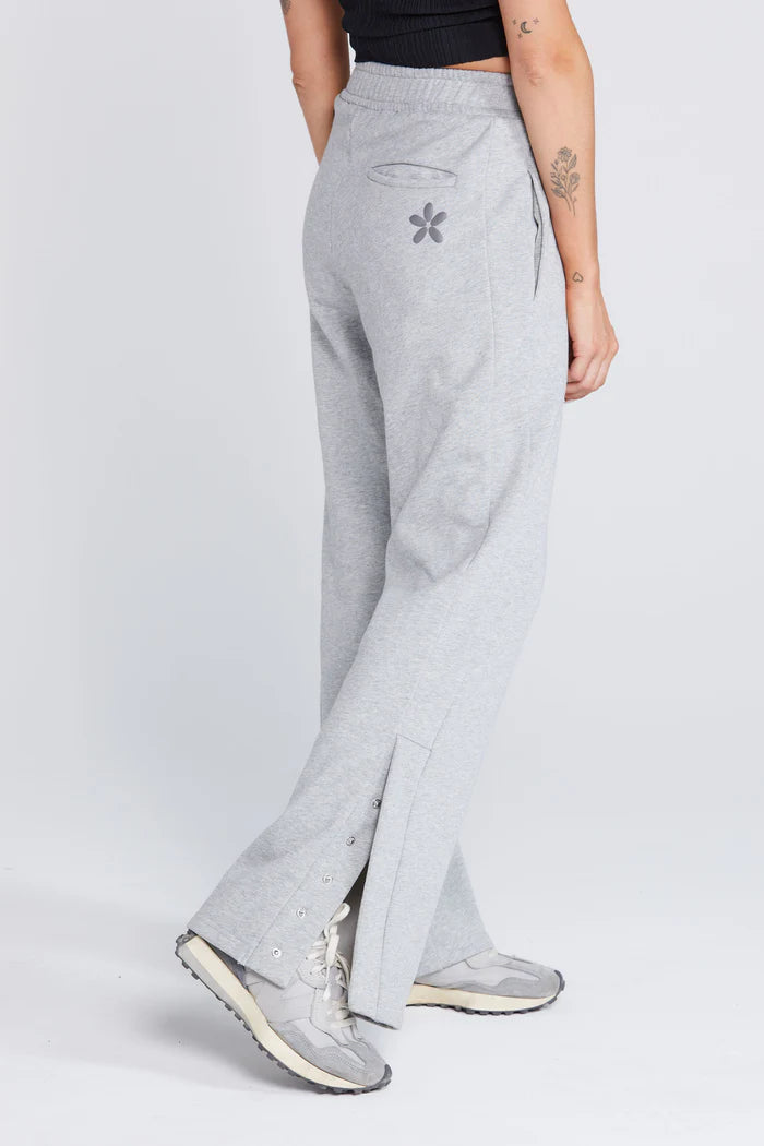 Snappie Trackie Grey Marle Petal