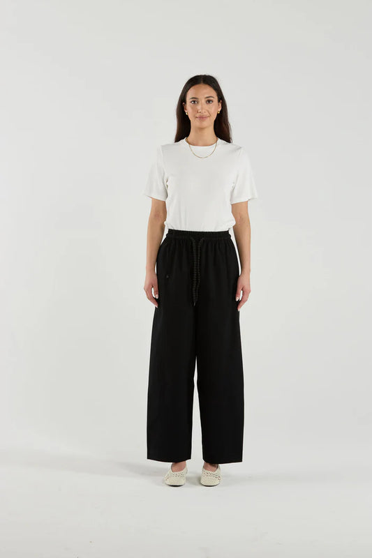 Ezra Pant Black