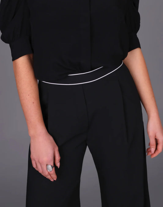 Elastic Waist Wide Leg Pant
