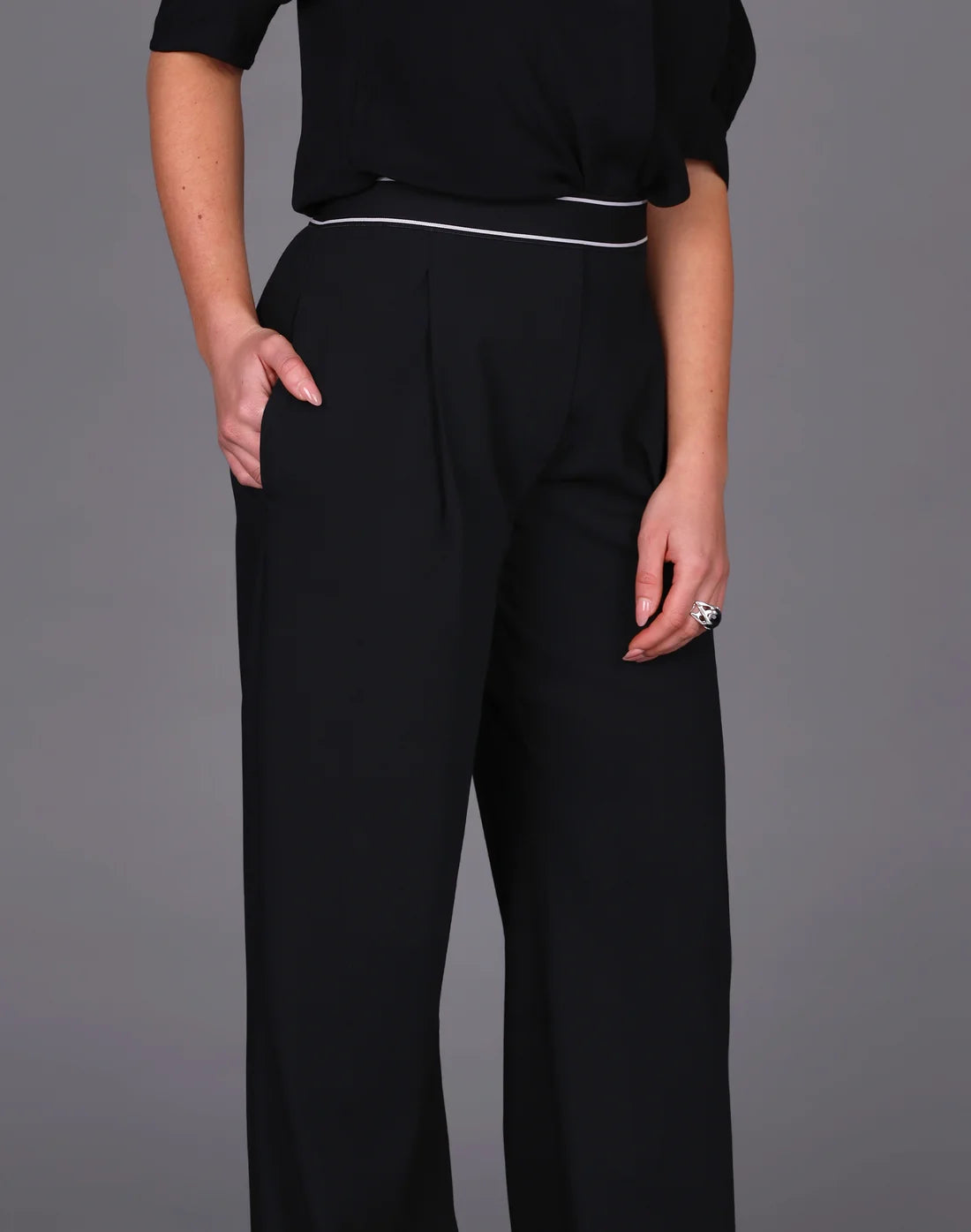 Elastic Waist Wide Leg Pant
