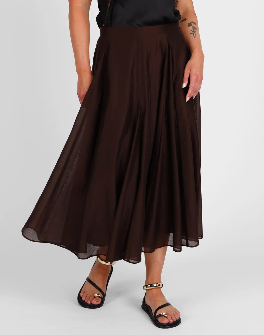 Full Pleated Detail Midi Skirt