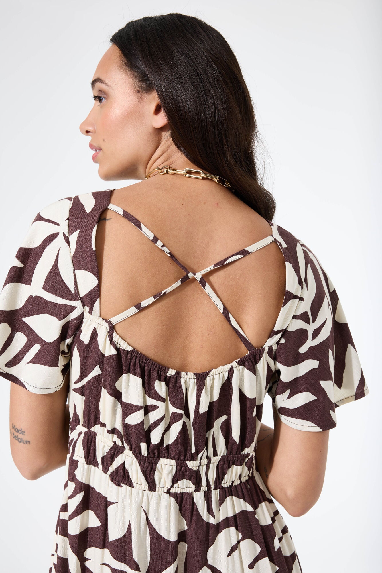 Brown dress