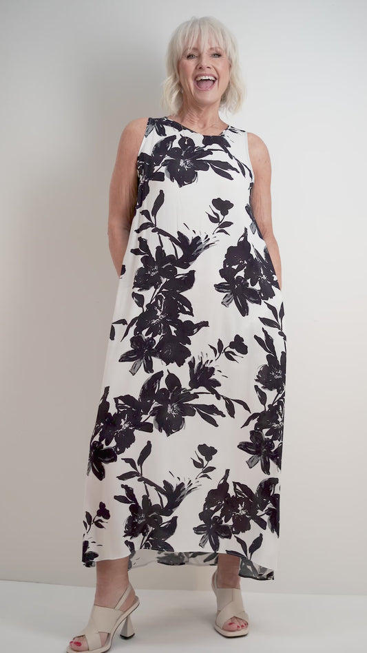 Ana Dress Black White Print